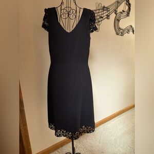 Vintage Talbots Petite black V neck & back w/beautiful sleeves & hem gently used